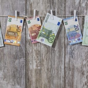 Crédit 1000 euros immédiat : comment emprunter 1000 euros en 24h ?