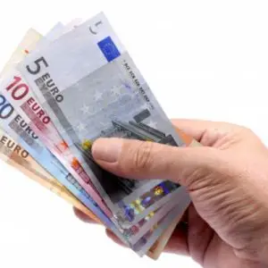 Crédit 1500 euros : emprunter 1500 euros sans justificatif, rapide